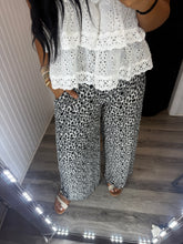 Load image into Gallery viewer, Little Miss Leopard Pants