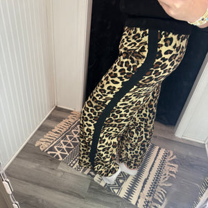 Lovely Leopard Pant