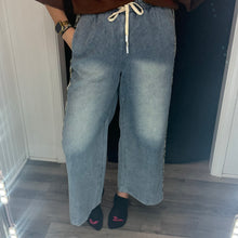Load image into Gallery viewer, Stole The Show Denim Pants