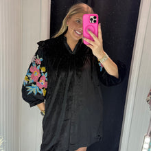 Load image into Gallery viewer, It Depends Black Velvet Dress