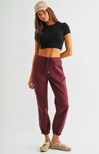 Load image into Gallery viewer, Wine High Rise Jogger
